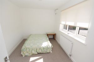 Bedroom- click for photo gallery